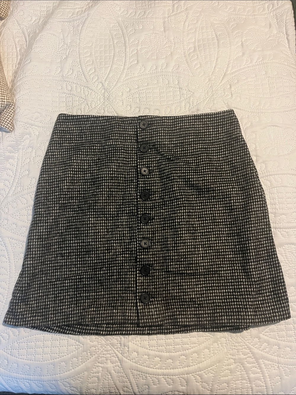 Rails Size Large Houndstooth Button Mini Skirt